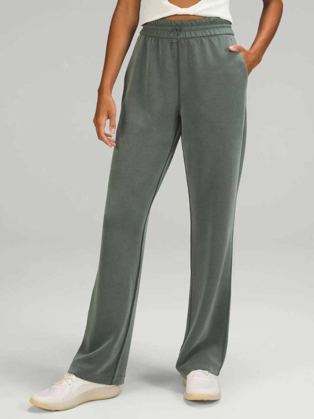 Lululemon Softstreme High Rise Pant In Smoked Spruce Size 4